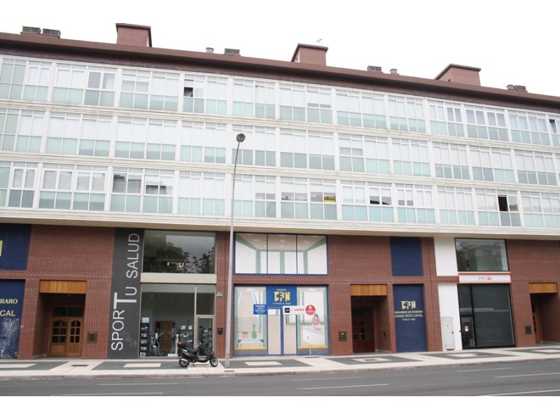 LOCAL C/  PORTAL DE FORONDA 31 A-Bajo 1