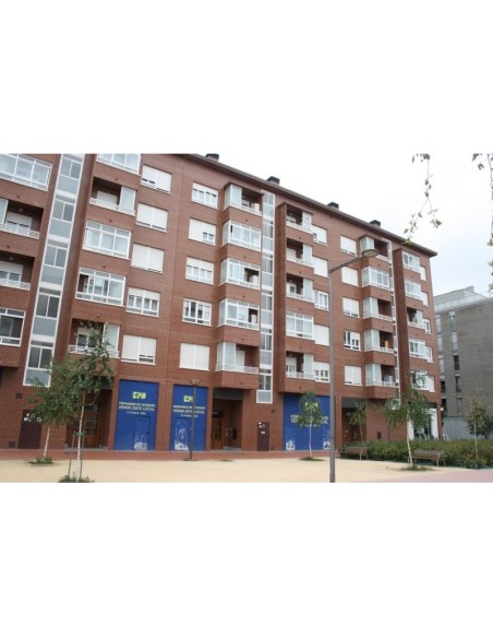 LOCAL C/  PASEO BERLIN  12-Bajo 3