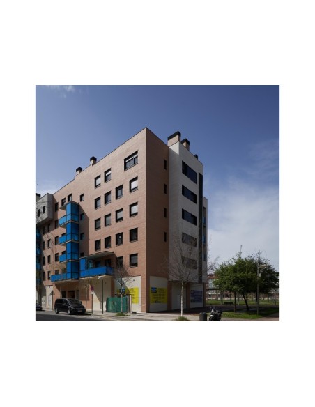 C/ PRAGA , AVENIDA DE