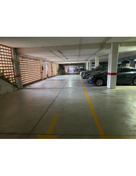 AVENIDA DE LA ILUSTRACION