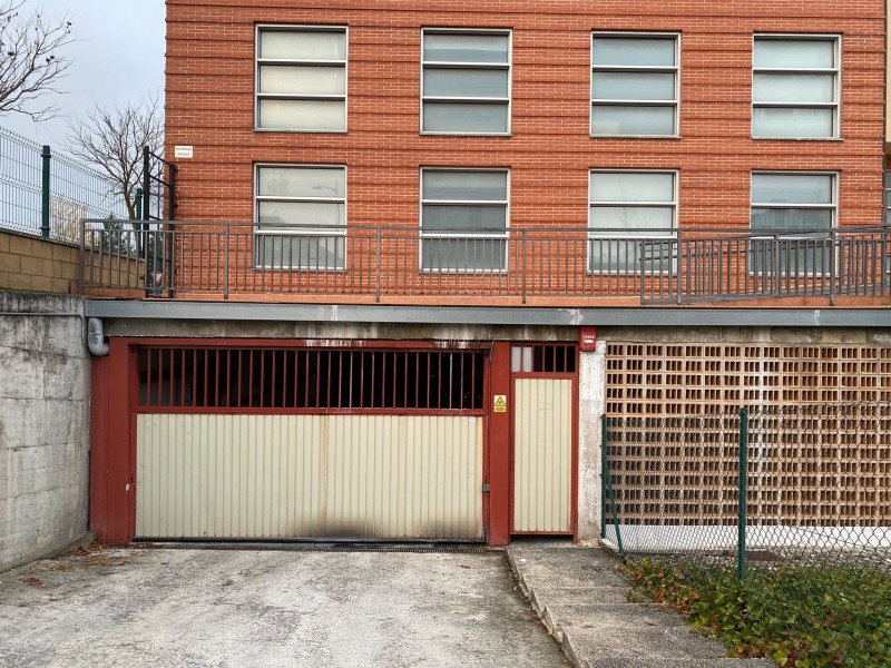 AVENIDA DE LA ILUSTRACION