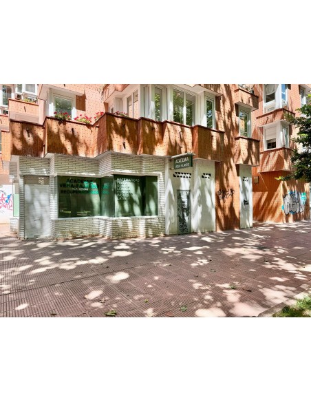 C/ PINTOR AURELIO VERA-FAJARDO