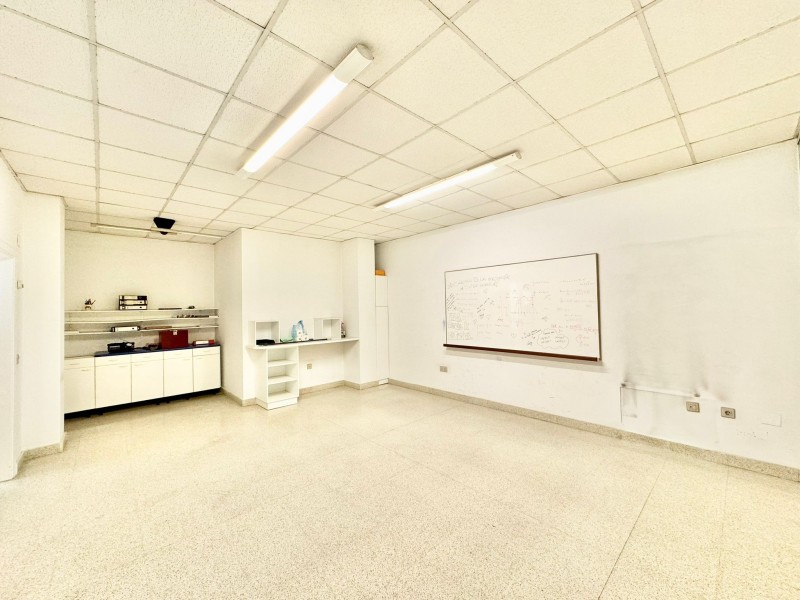 C/ PINTOR AURELIO VERA-FAJARDO