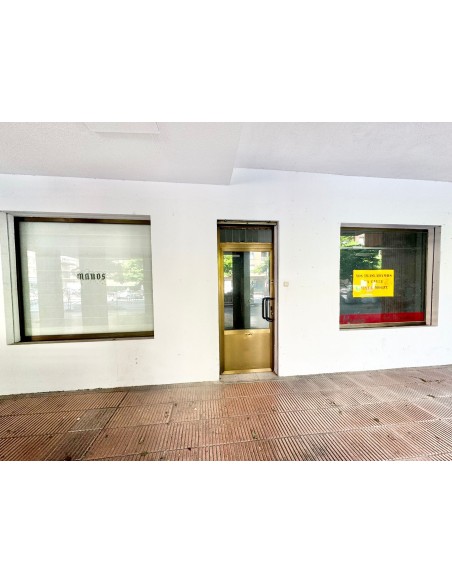 C/ PINTOR AURELIO VERA-FAJARDO