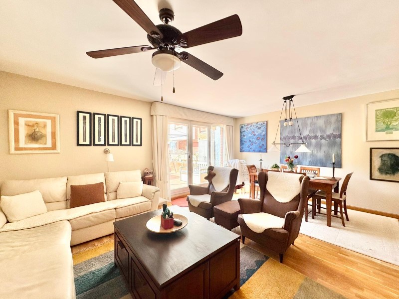 C/ ROSALIA DE CASTRO