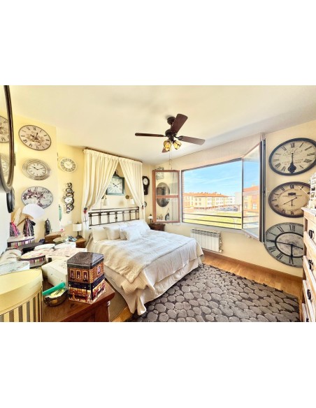 C/ ROSALIA DE CASTRO C/ ROSALIA DE CASTRO