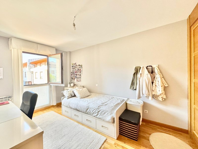 C/ ROSALIA DE CASTRO