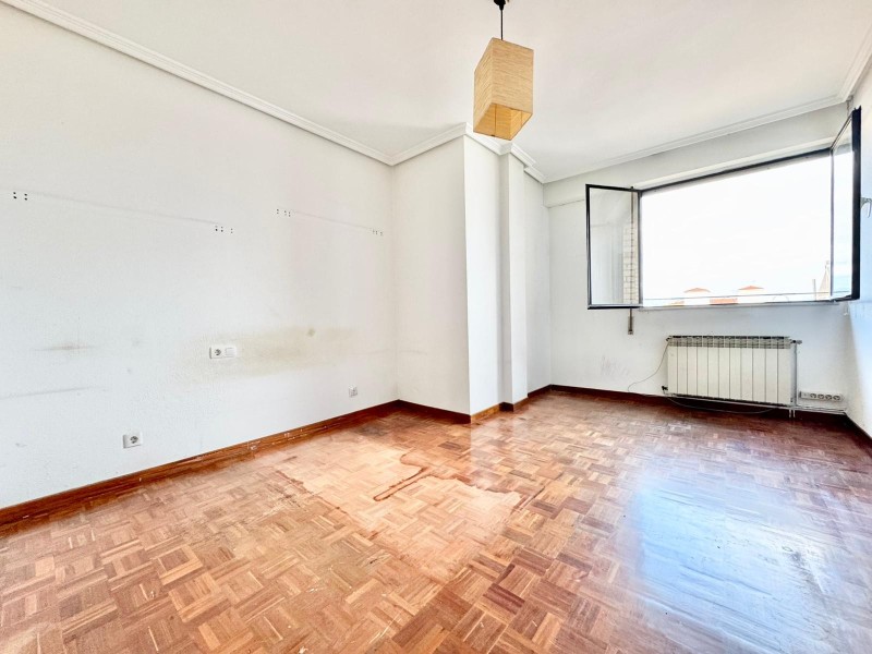 C/ CONDADO DE TREVIÑO