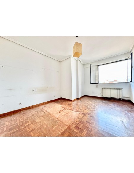 C/ CONDADO DE TREVIÑO