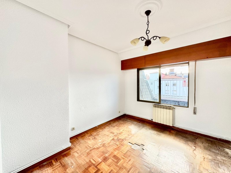 C/ CONDADO DE TREVIÑO