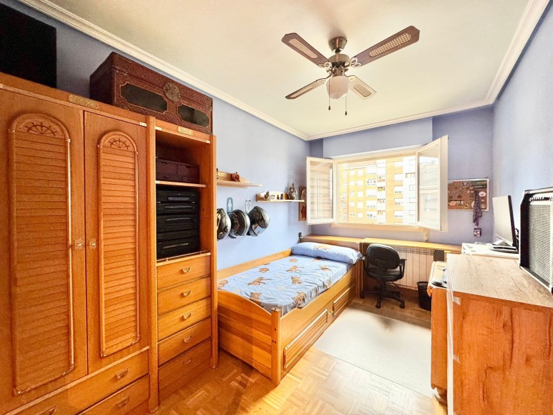 C/ FRANCISCO JAVIER DE LANDABURU