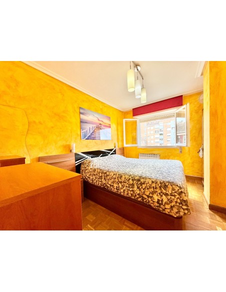 C/ FRANCISCO JAVIER DE LANDABURU