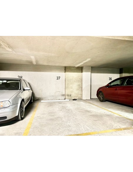 C/ FRANCISCO JAVIER DE LANDABURU