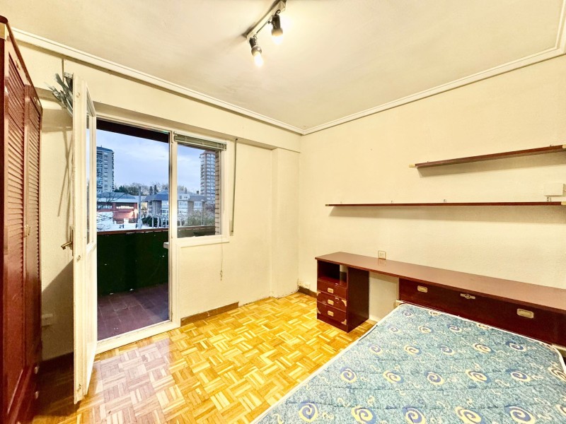 C/ JACINTO BENAVENTE