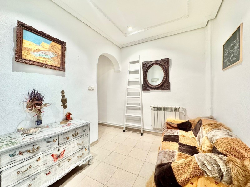 C/ DIEGO MARTINEZ DE ALAVA