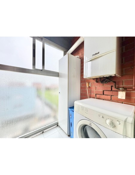 C/ MONASTERIO DE LEIRE