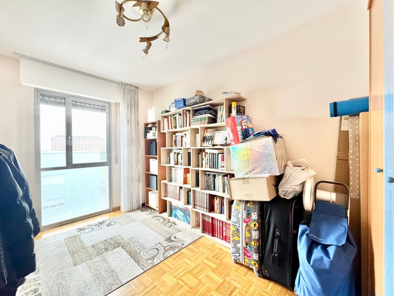 C/ MONASTERIO DE LEIRE