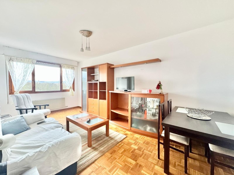 C/ FRANCISCO JAVIER DE LANDABURU