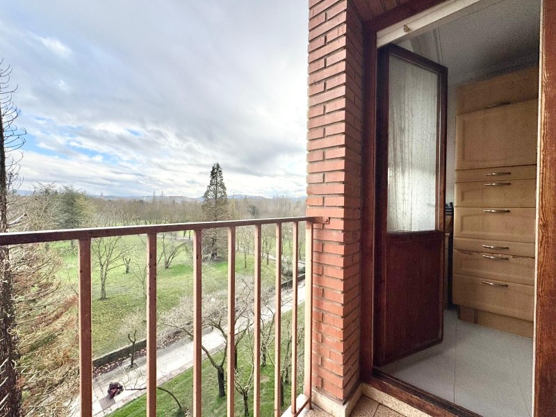 C/ FRANCISCO JAVIER DE LANDABURU