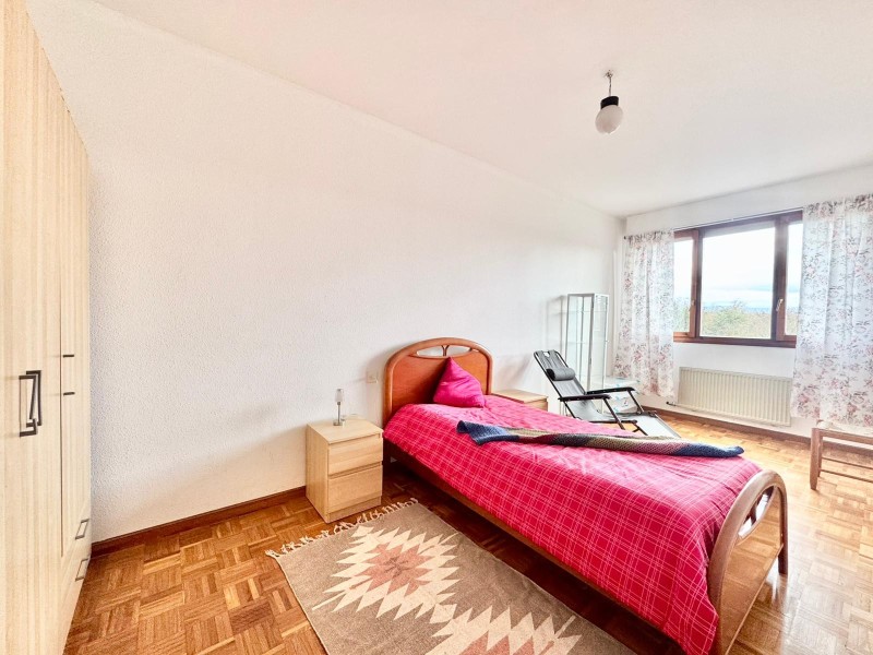 C/ FRANCISCO JAVIER DE LANDABURU