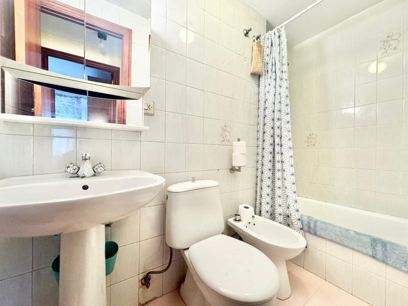 C/ FRANCISCO JAVIER DE LANDABURU