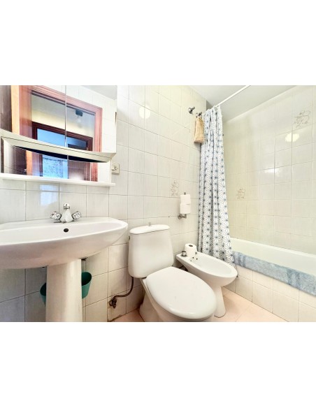 C/ FRANCISCO JAVIER DE LANDABURU