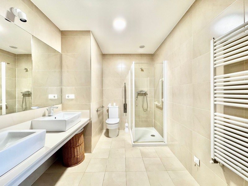 C/ PORTAL DE ZURBANO