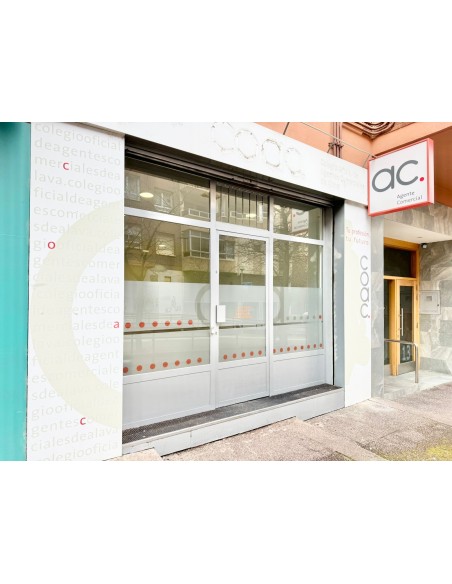 PASEO DE SALVADOR DE AZPIAZU