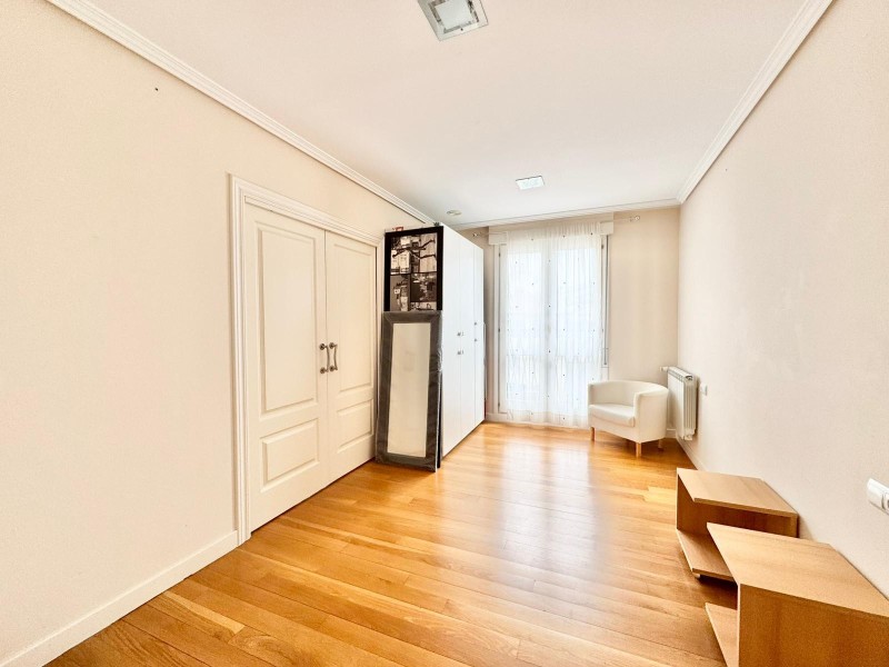 PLAZA DEL GENERAL LOMA