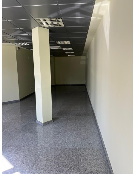 AVENIDA 8 DE MARZO